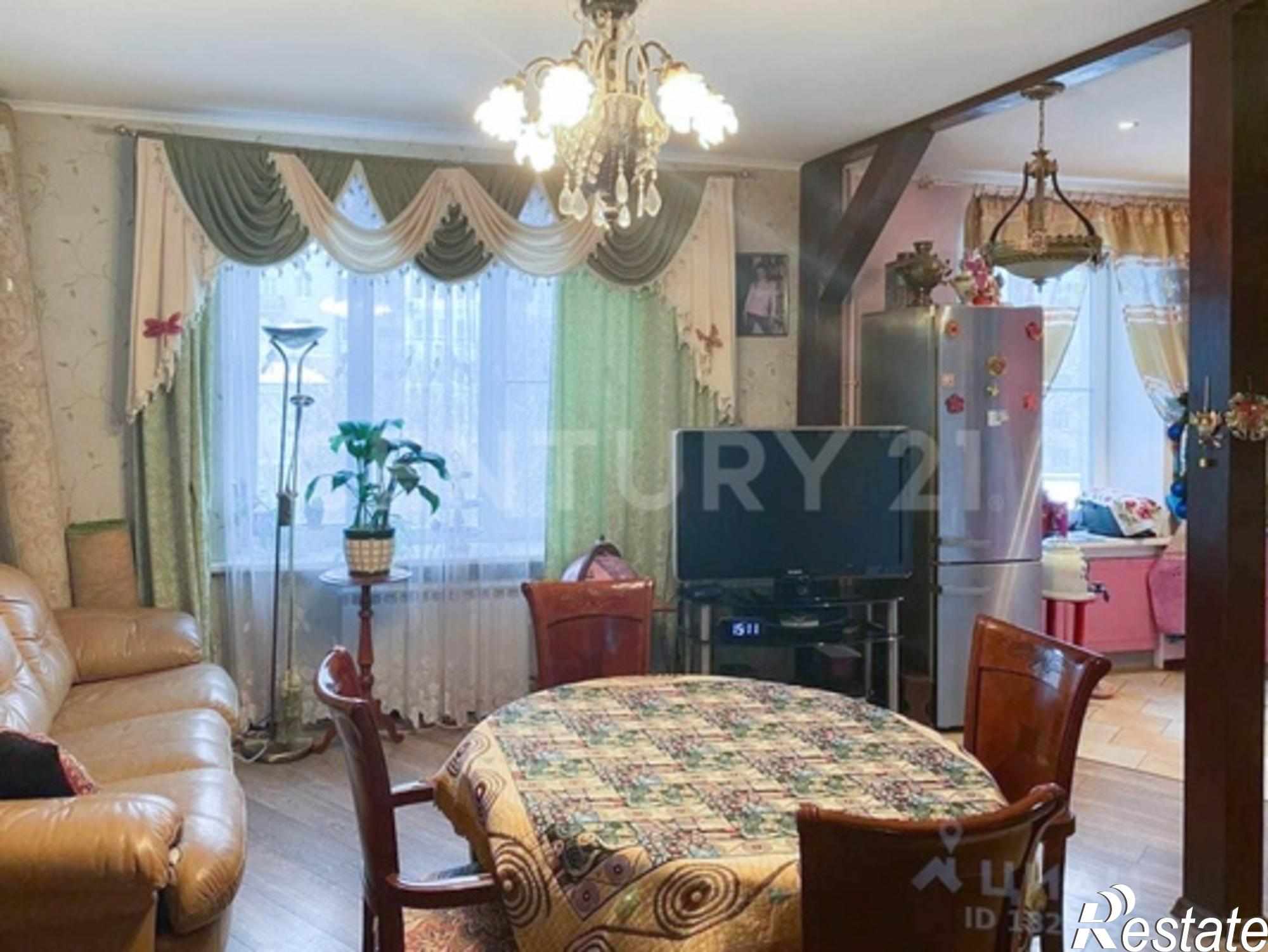 Купить квартиру за 39 200 000 рублей на Евпатория г, Мицкевича Адама ул, 8с1