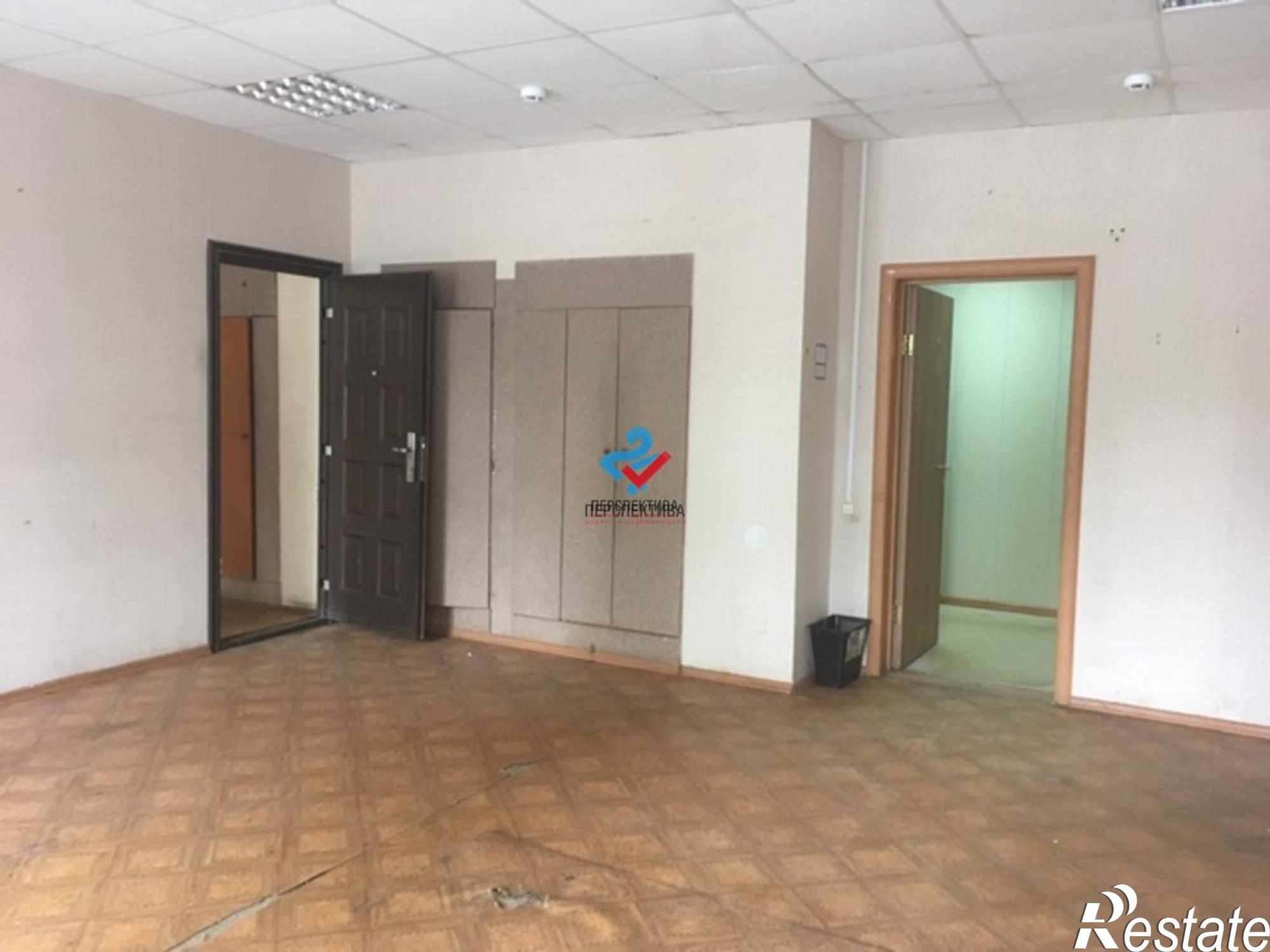 Сдать офис, помещение под офис за 11 500 рублей на улица Суворова, 111