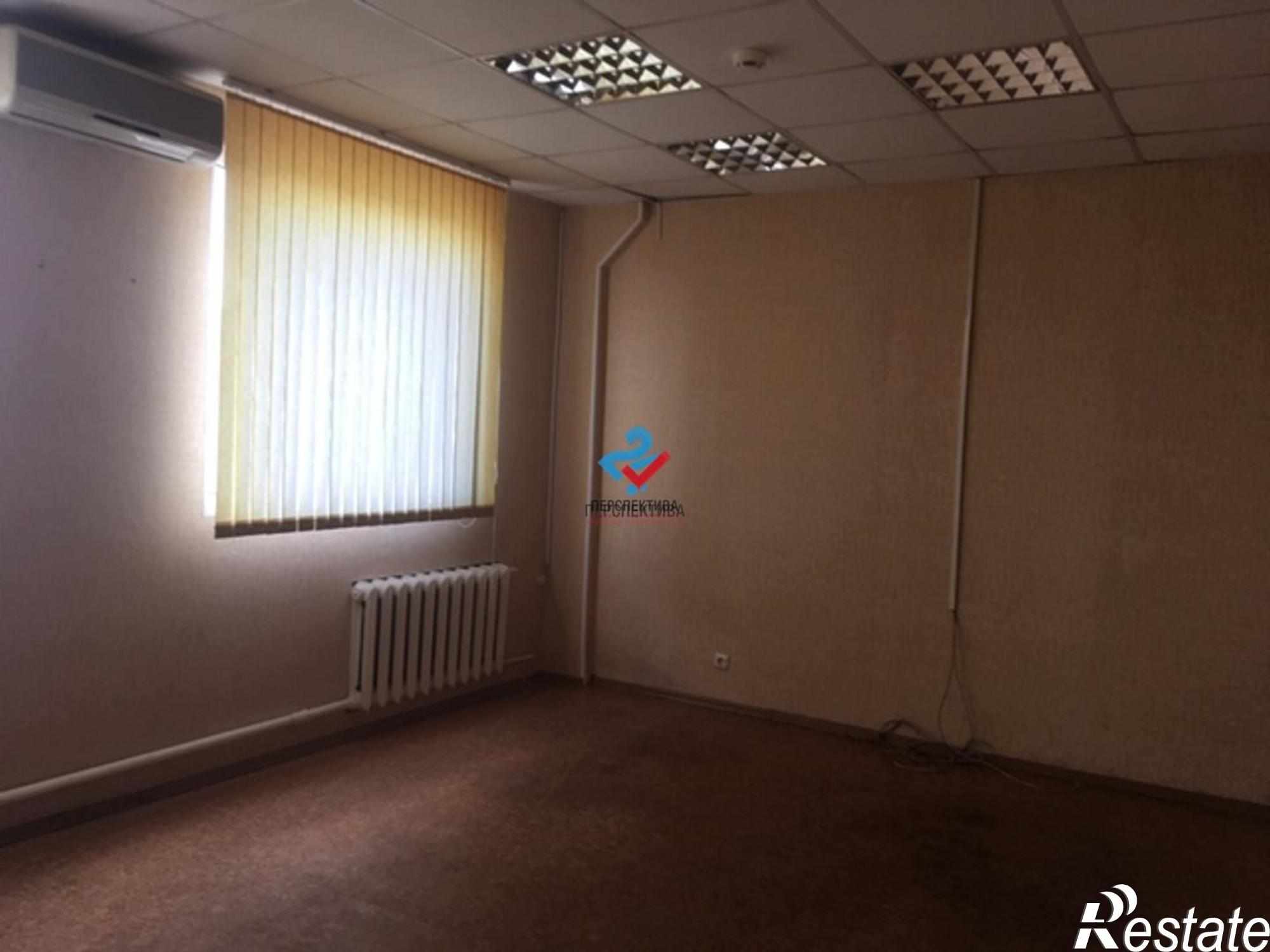 Сдать офис, помещение под офис за 13 680 рублей на улица Калинина, 108Б