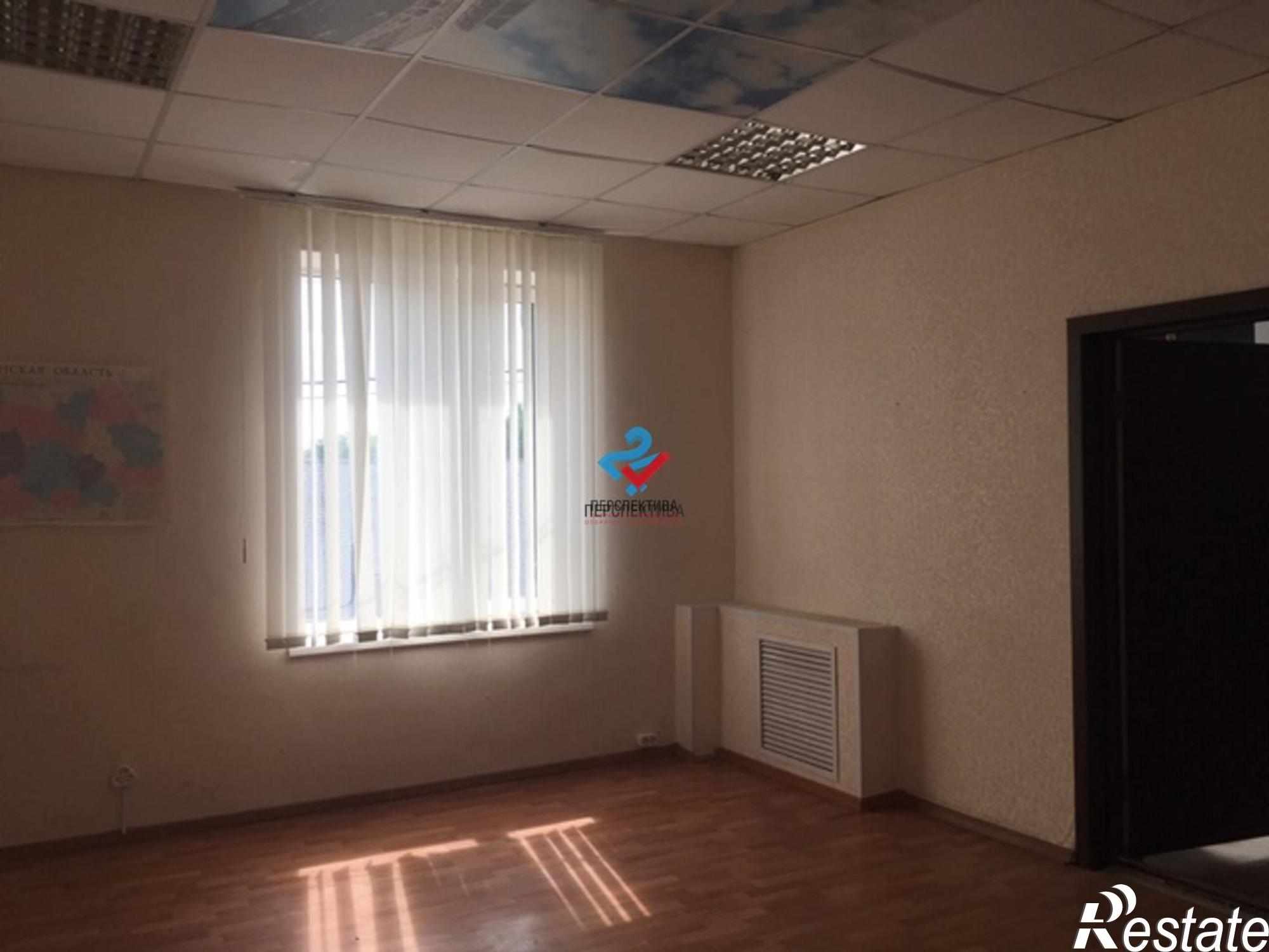 Сдать офис, помещение под офис за 13 680 рублей на улица Калинина, 108Б