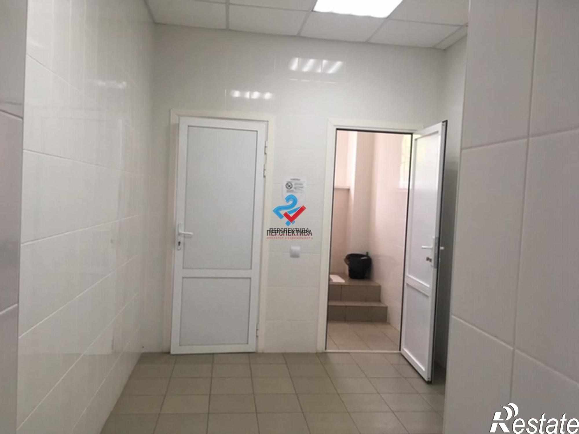 Сдать офис, помещение под офис за 13 680 рублей на улица Калинина, 108Б