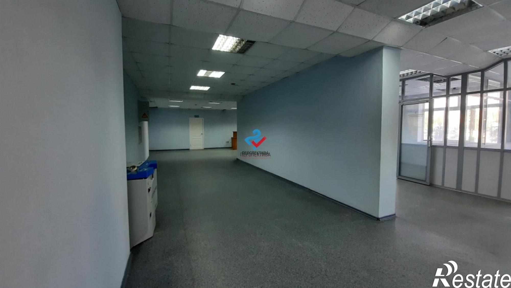 Сдать офис, помещение под офис за 93 280 рублей на улица Антонова, 3