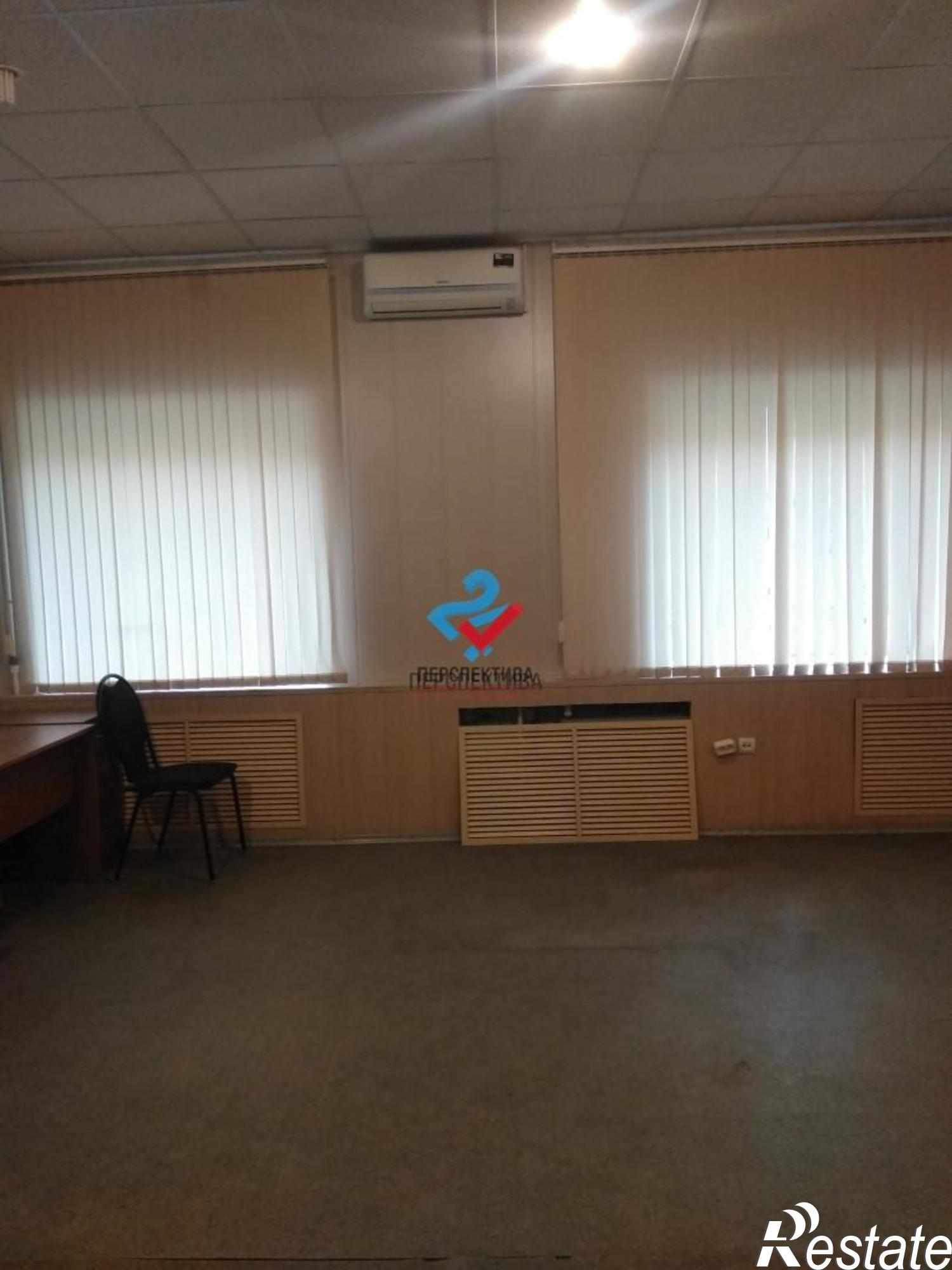 Сдать офис, помещение под офис за 12 250 рублей на Заводская улица, 3