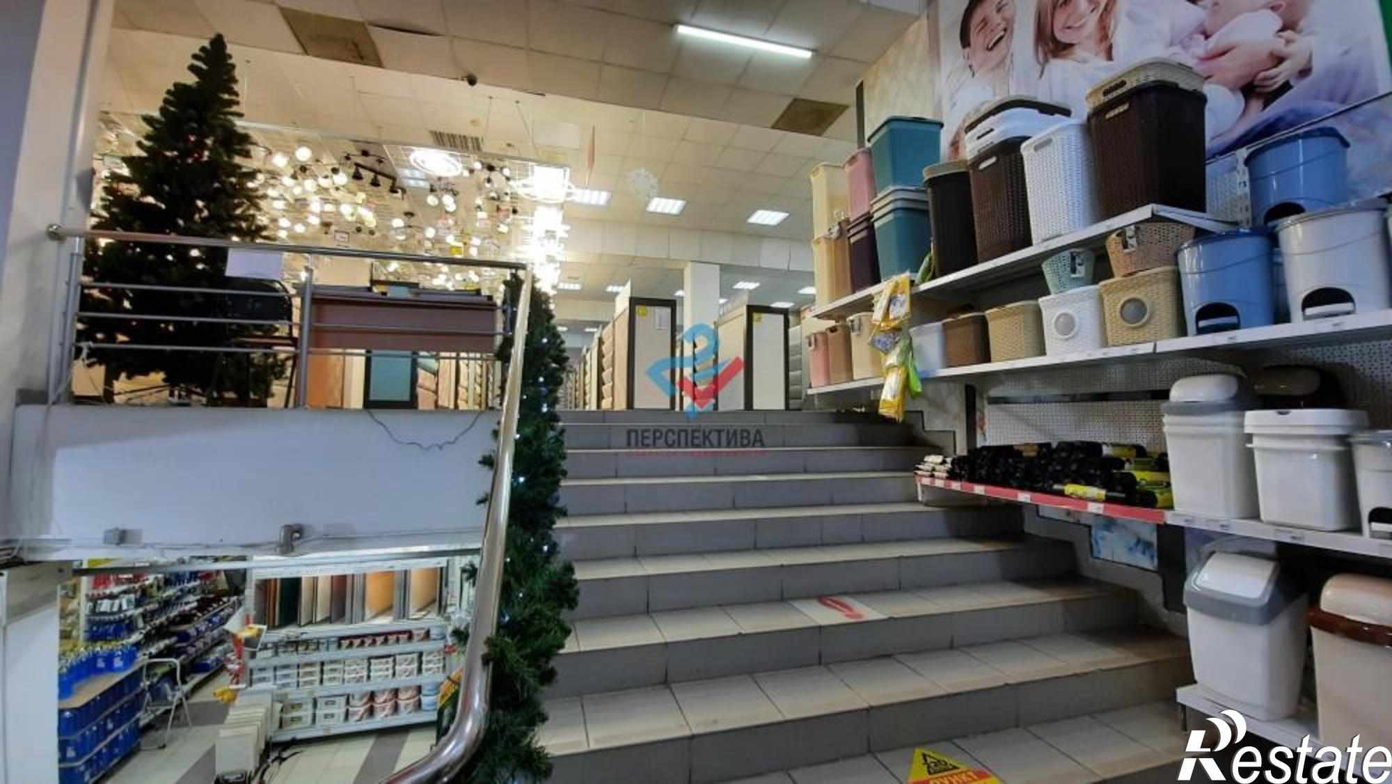Купить торговое помещение за 184 564 000 рублей на Пролетарская улица, 61