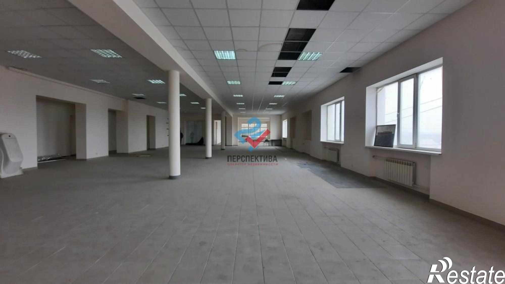 Купить торговое помещение за 25 000 000 рублей на улица 40 лет Октября, 22А