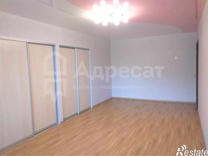 3-комн квартира ул. Николая Отрады,  д.10а