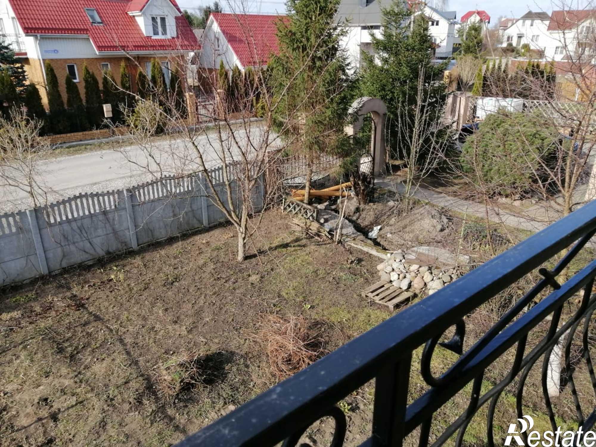 Купить дачу, дом, коттедж за 13 000 000 рублей на Свободы ул