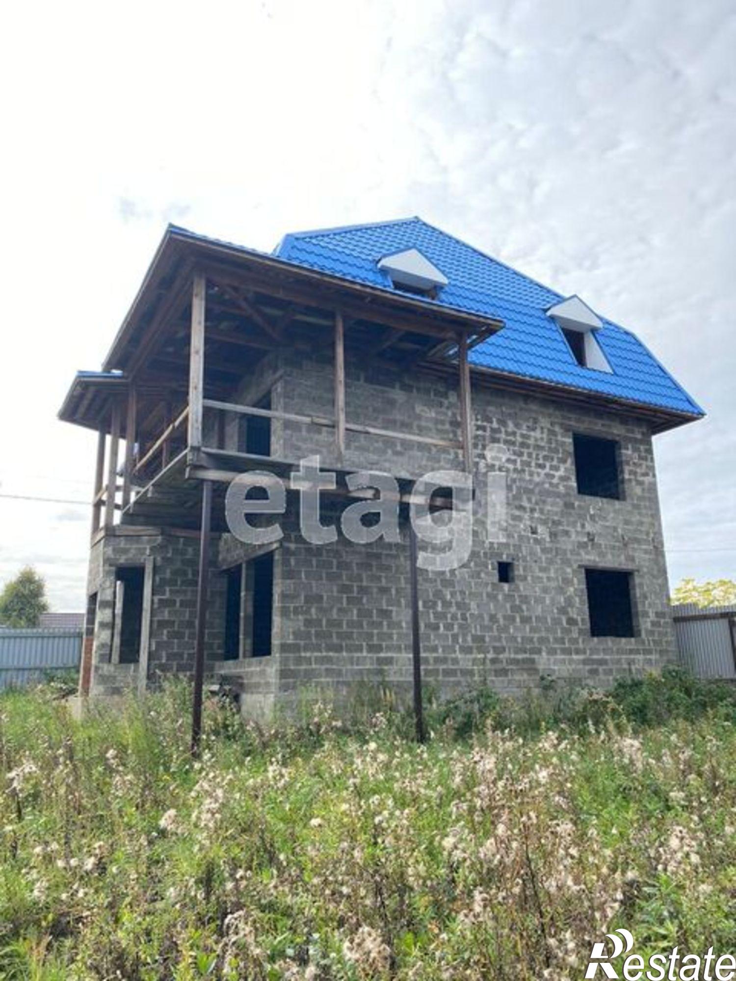 Купить дачу, дом, коттедж за 2 300 000 рублей на Array