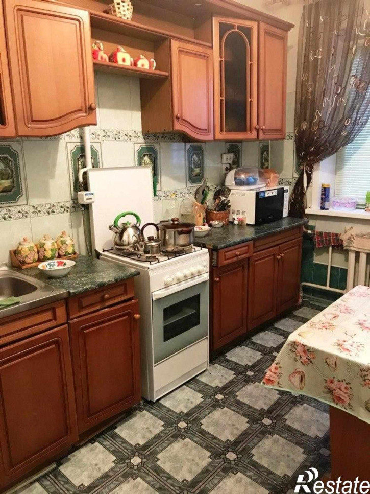 3-комн квартира Энергетическая Улица,7