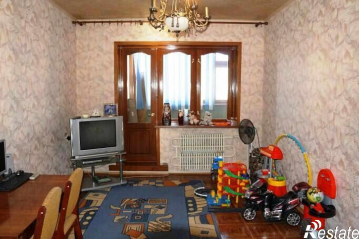 3-комн квартира Аксакова Улица,12