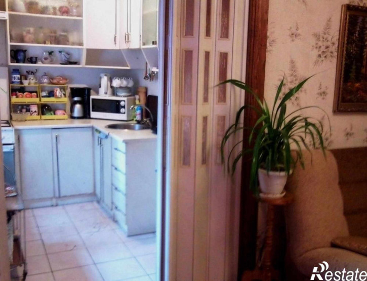 4-комн квартира Челябинская Улица,21