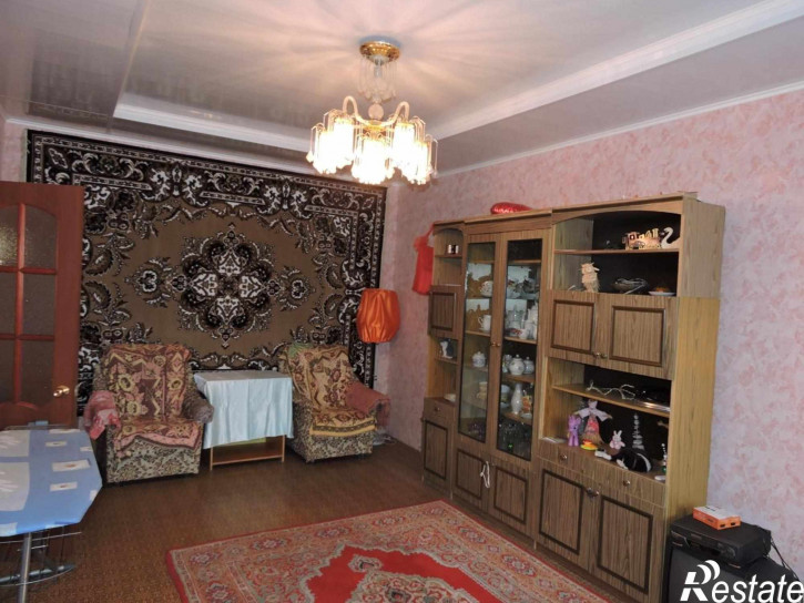4-комн квартира Жилая Улица,13