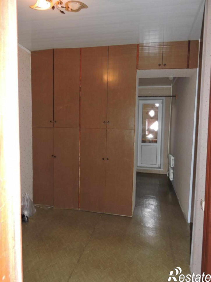 4-комн квартира Жилая Улица,13