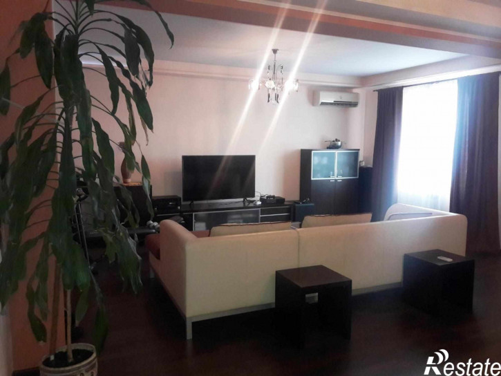 3-комн квартира Татищева Улица,43Б