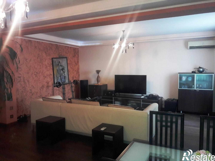 3-комн квартира Татищева Улица,43Б