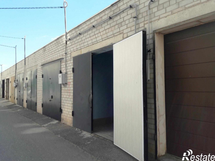 Гараж/парковка Космонавтов Улица,18 корп 3