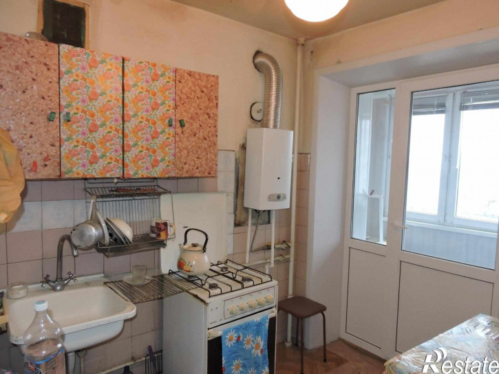 3-комн квартира Дзержинского улица,44