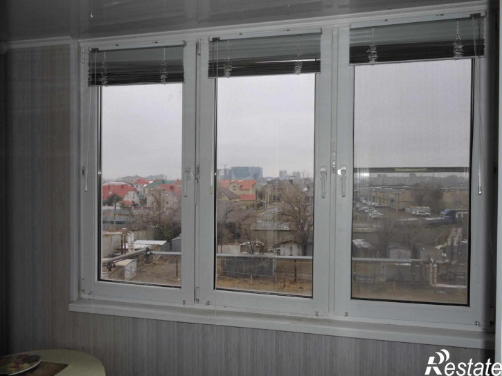 3-комн квартира Дзержинского улица,44