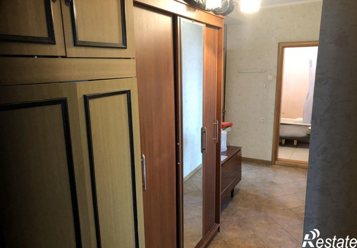 2-комн квартира Дзержинского улица,46к1