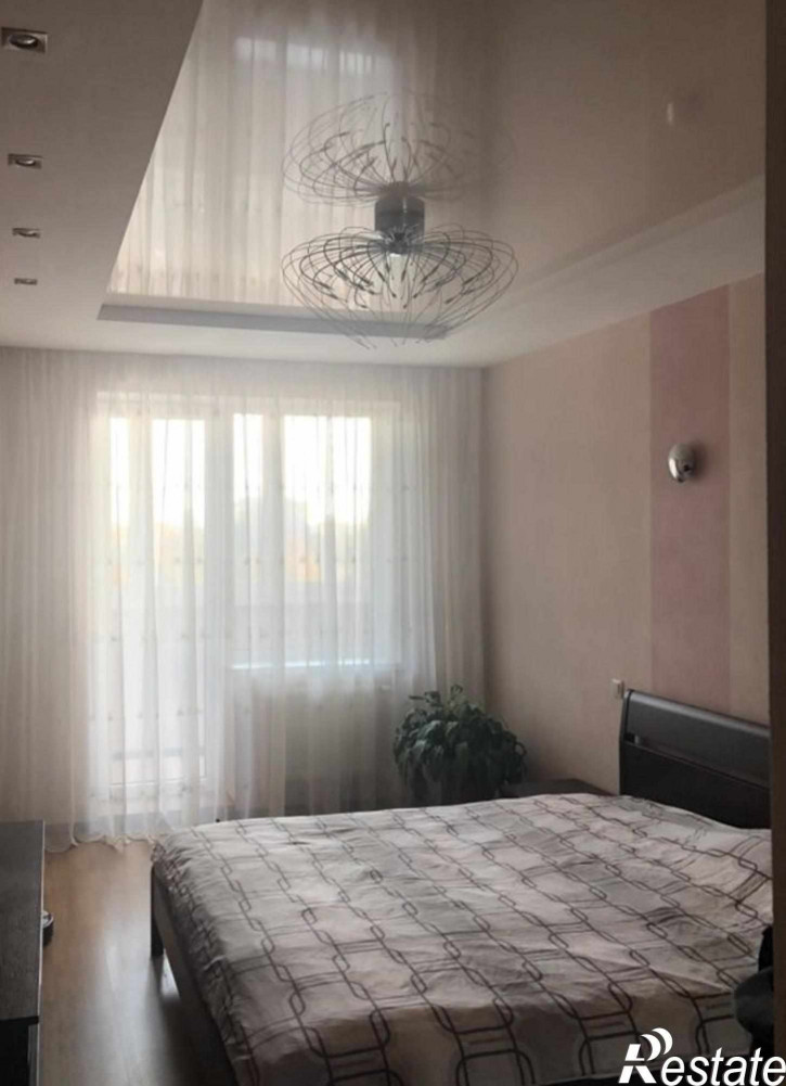 4-комн квартира Курганская ул, 3
