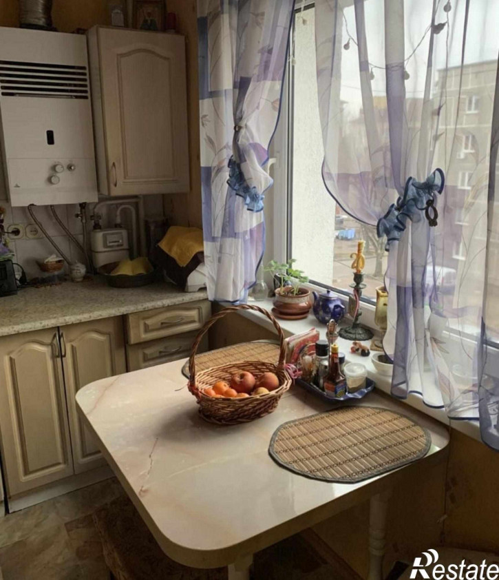 3-комн квартира Б.Хмельницкого ул, 75