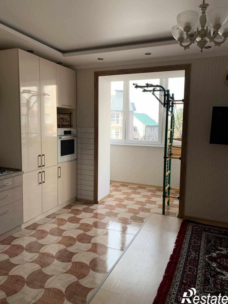 2-комн квартира Шахматная ул, 2