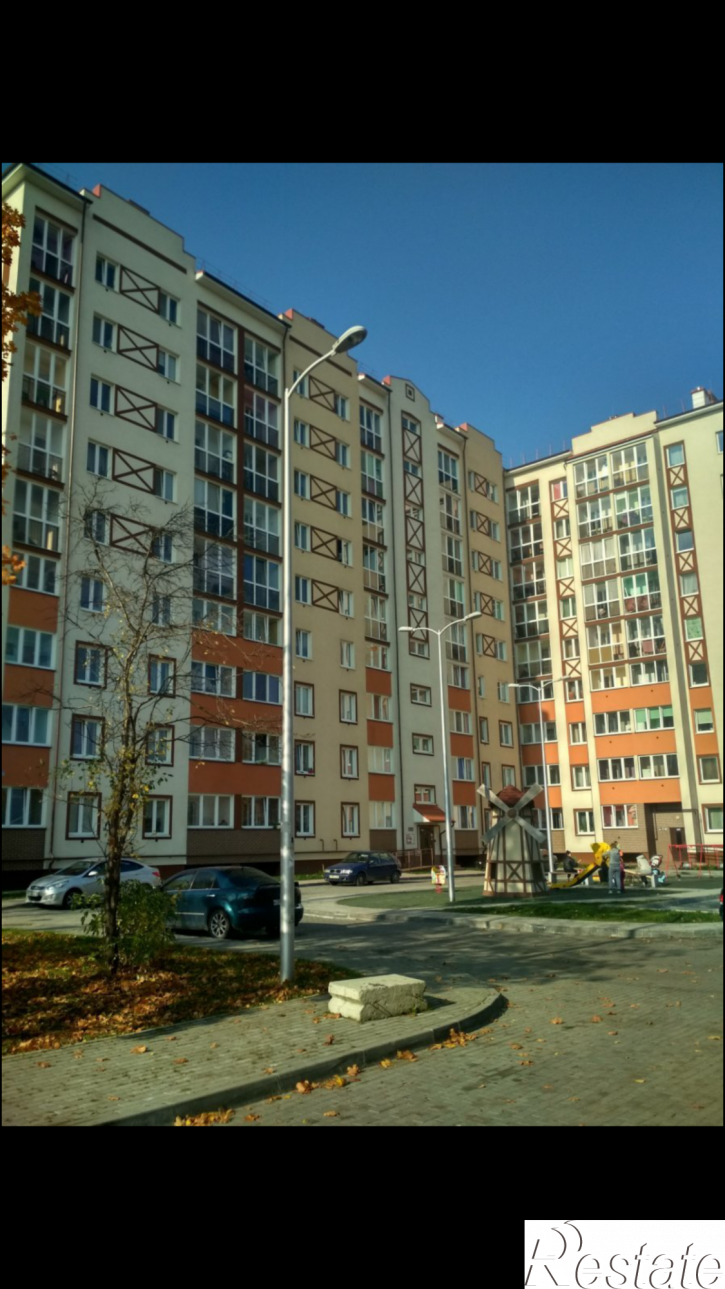 3-комн квартира Дзержинского ул, 165