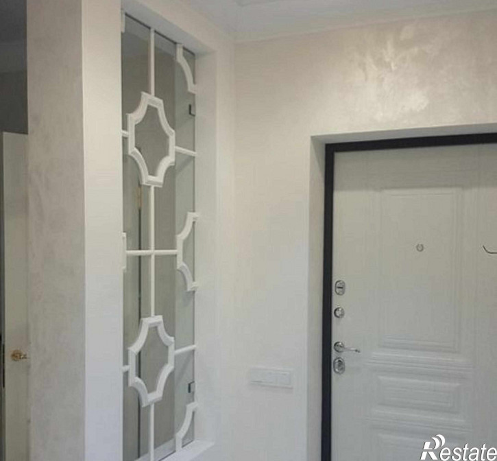 3-комн квартира Победы пр-кт, 70 б