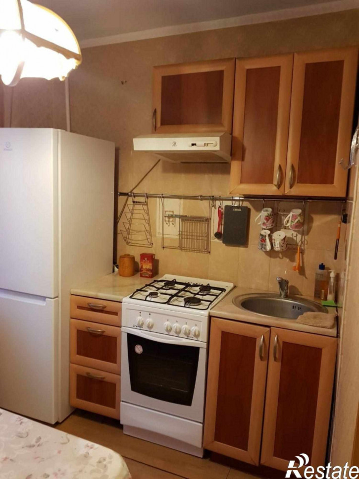 2-комн квартира Менделеева ул, 12