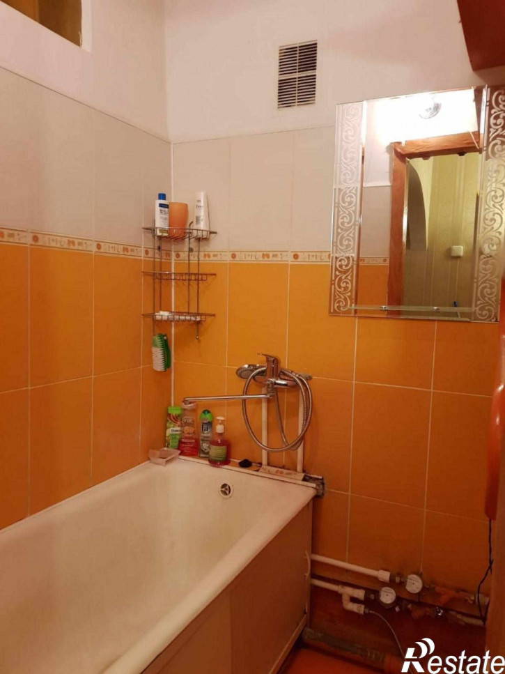 2-комн квартира Менделеева ул, 12
