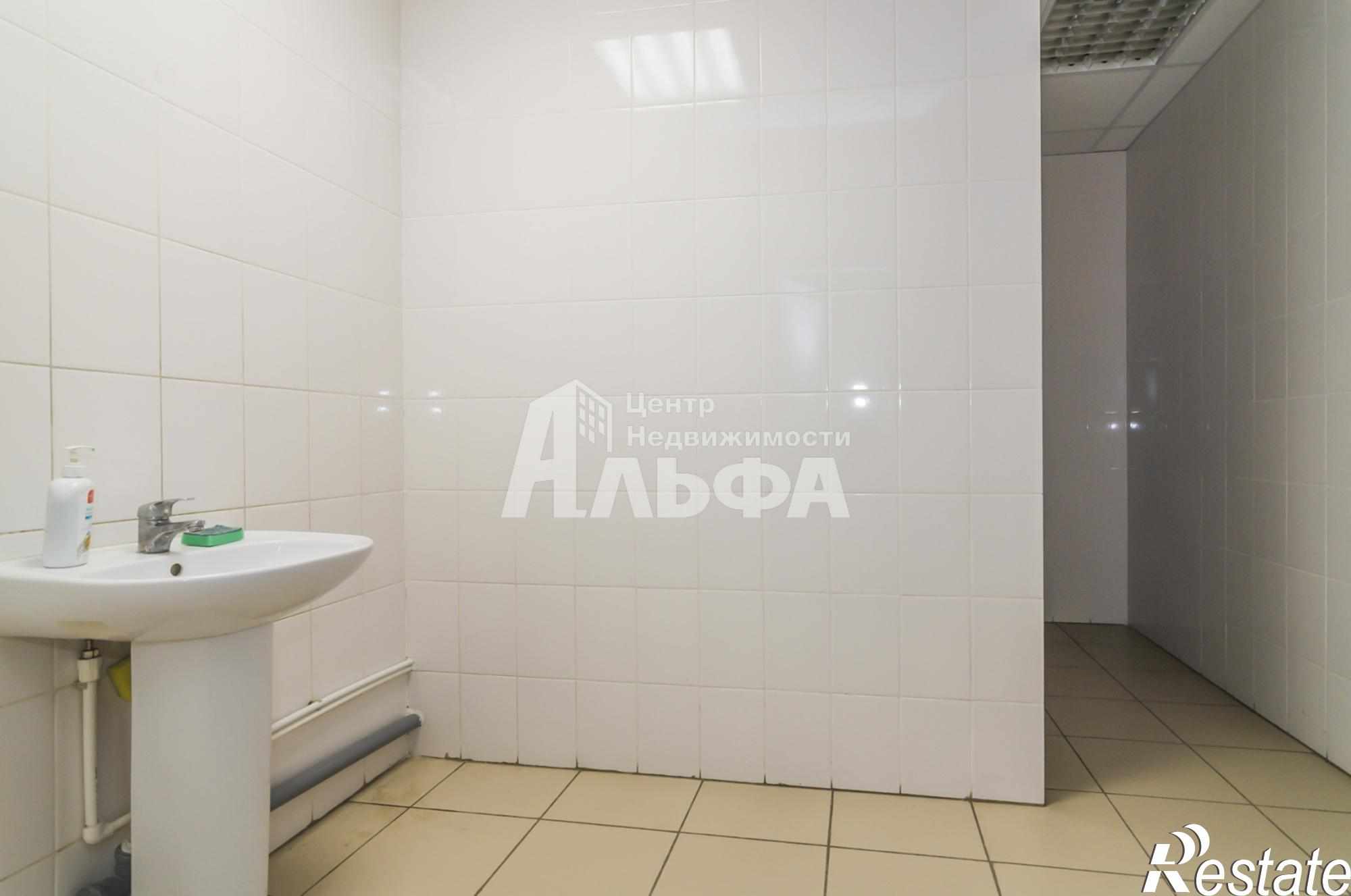 Сдать офис, помещение под офис за 35 000 рублей на Петропавловская улица, 93