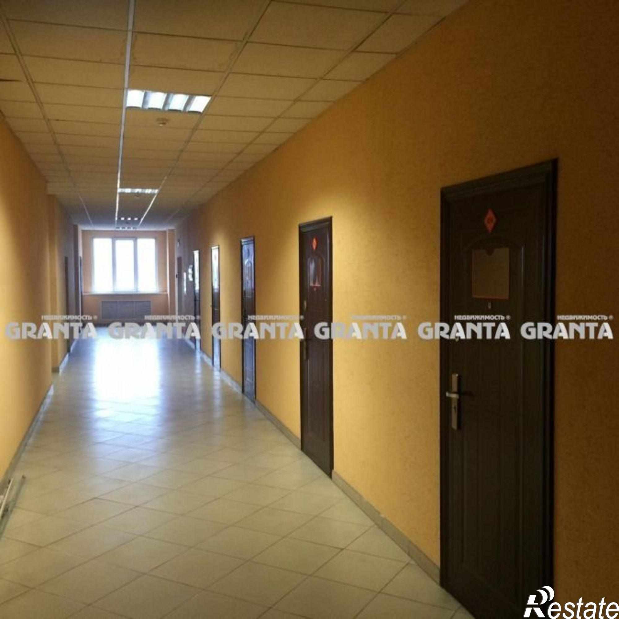 Сдать офис, помещение под офис за 292 500 рублей на ул Затонская, 32