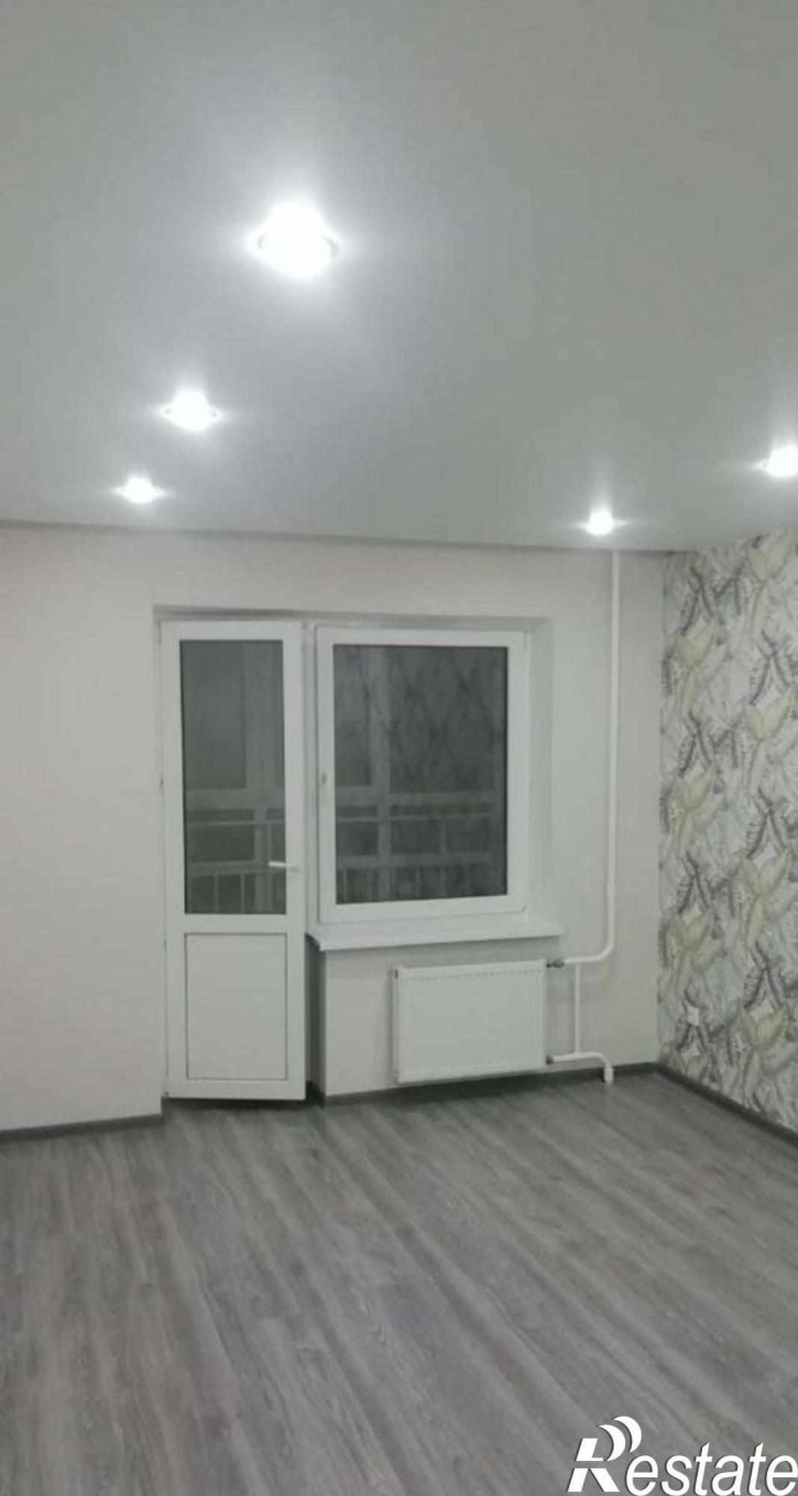 2-комн квартира Ивана Попова ул, 38