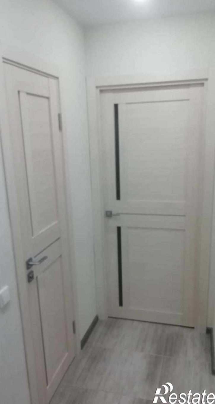 2-комн квартира Ивана Попова ул, 38