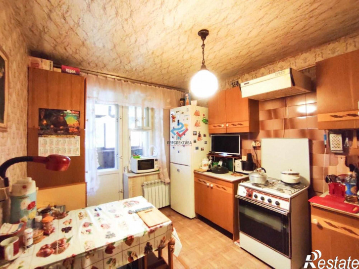 3-комн квартира улица Ставского, 10