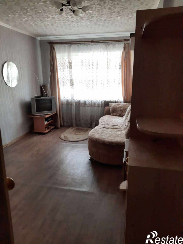 2-комн квартира Краснознаменная улица, 77