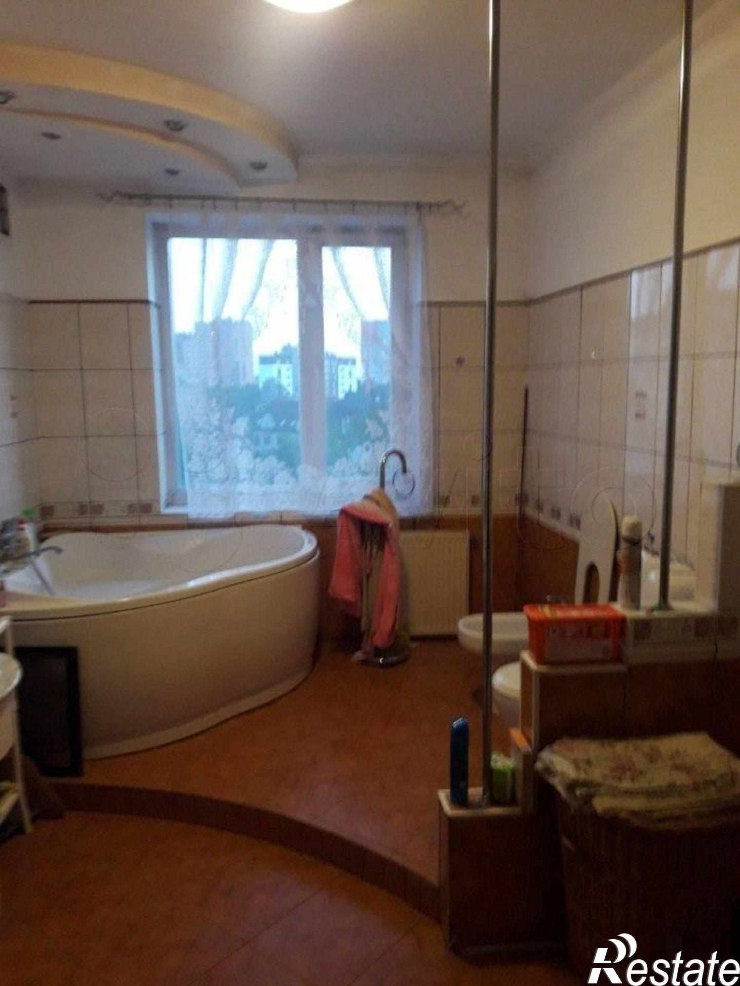 Купить квартиру за 9 150 000 рублей на Стрелковая ул, 1