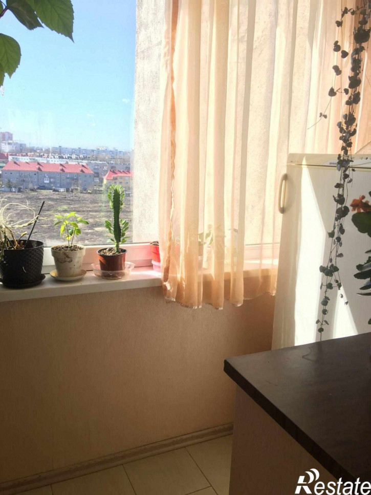 3-комн квартира Батальная ул, 69А