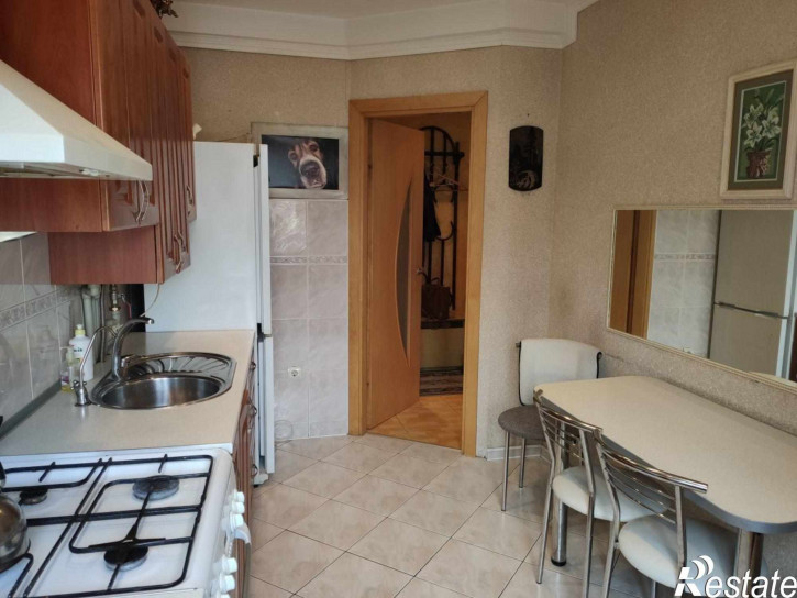 3-комн квартира Коммунальная ул, 54
