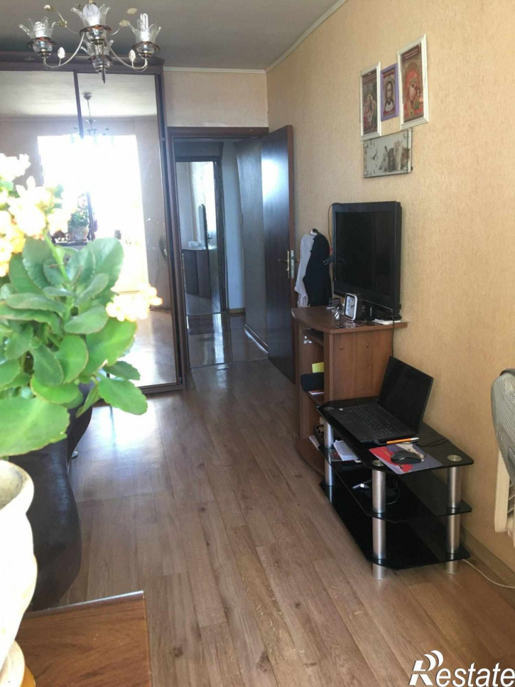 3-комн квартира Батальная ул, 69А