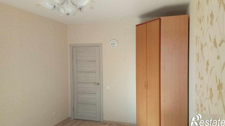 1-комн квартира Генерала Челнокова ул, 60