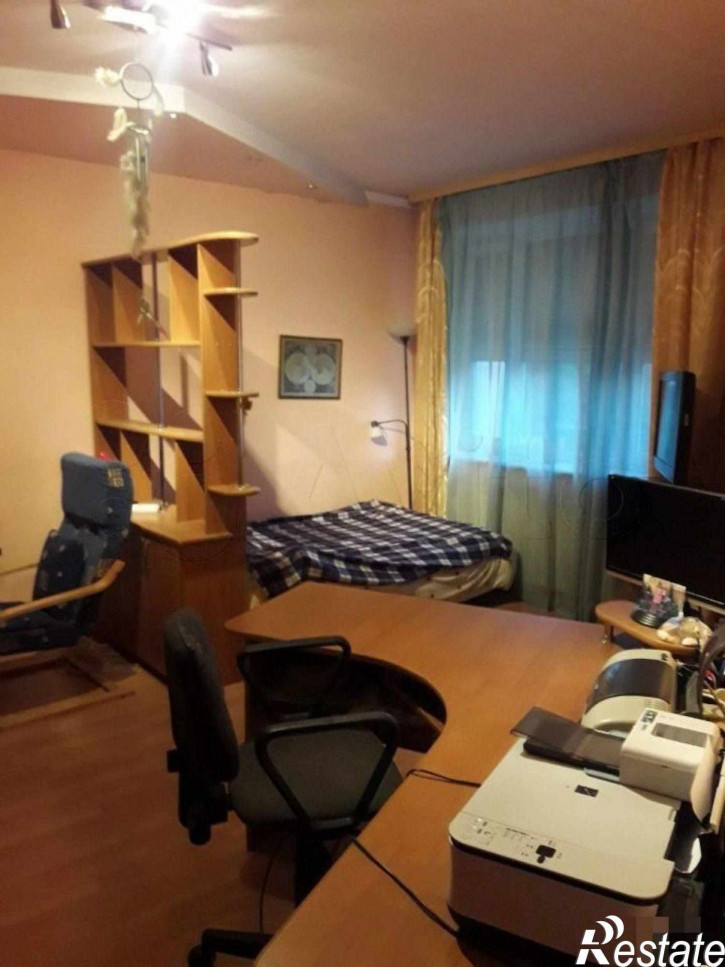 3-комн квартира Стрелковая ул, 1