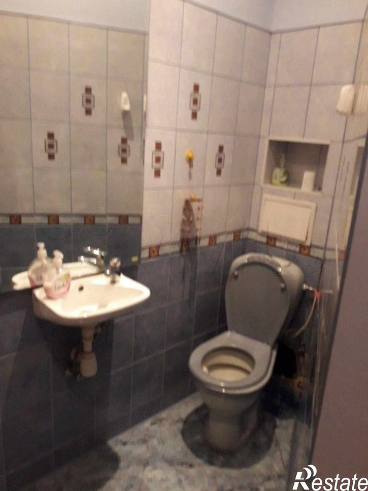 3-комн квартира Стрелковая ул, 1