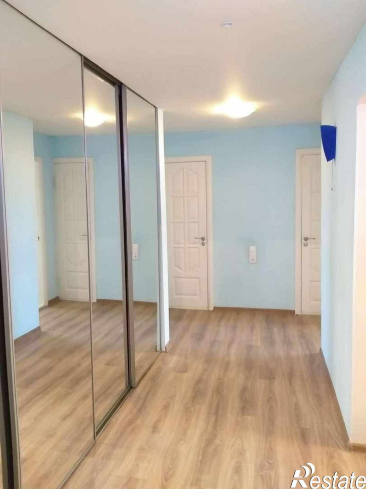 3-комн квартира Стара-Загора улица, 52