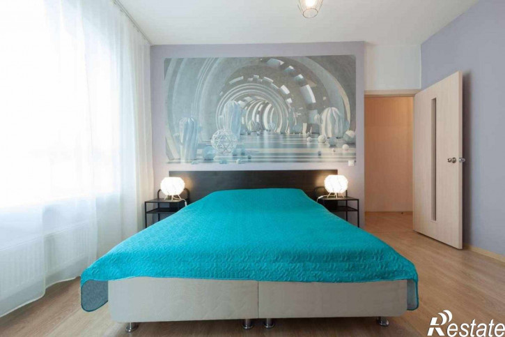 2-комн квартира Революционная улица, 126