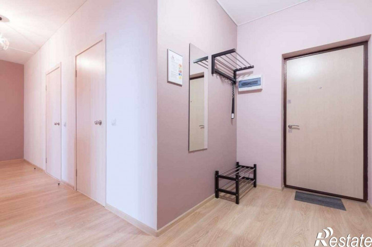 2-комн квартира Революционная улица, 126