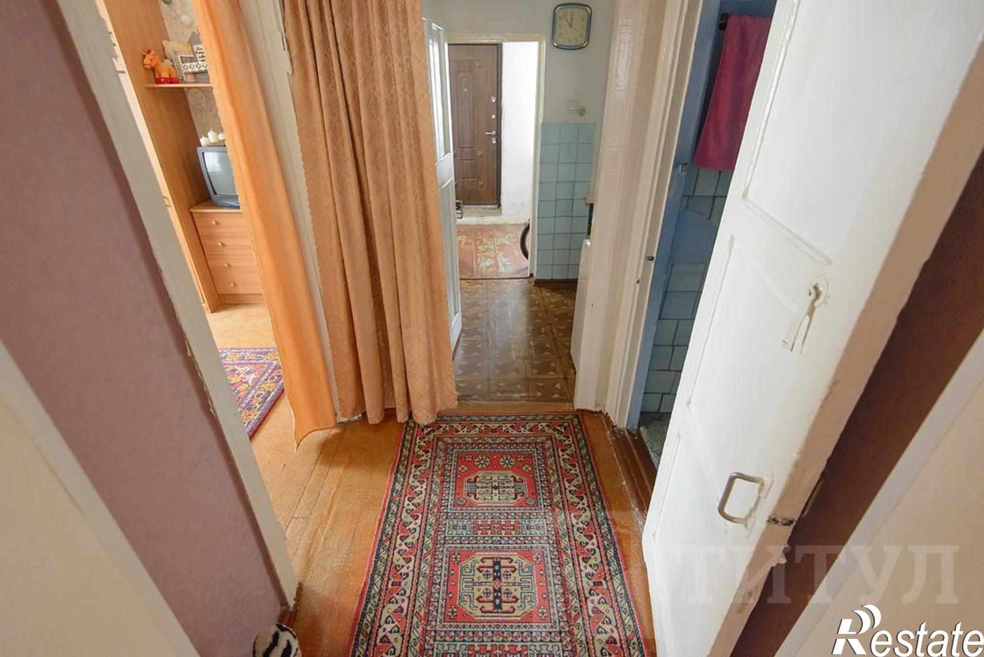 Купить квартиру за 2 450 000 рублей на Чкаловский, Казахская