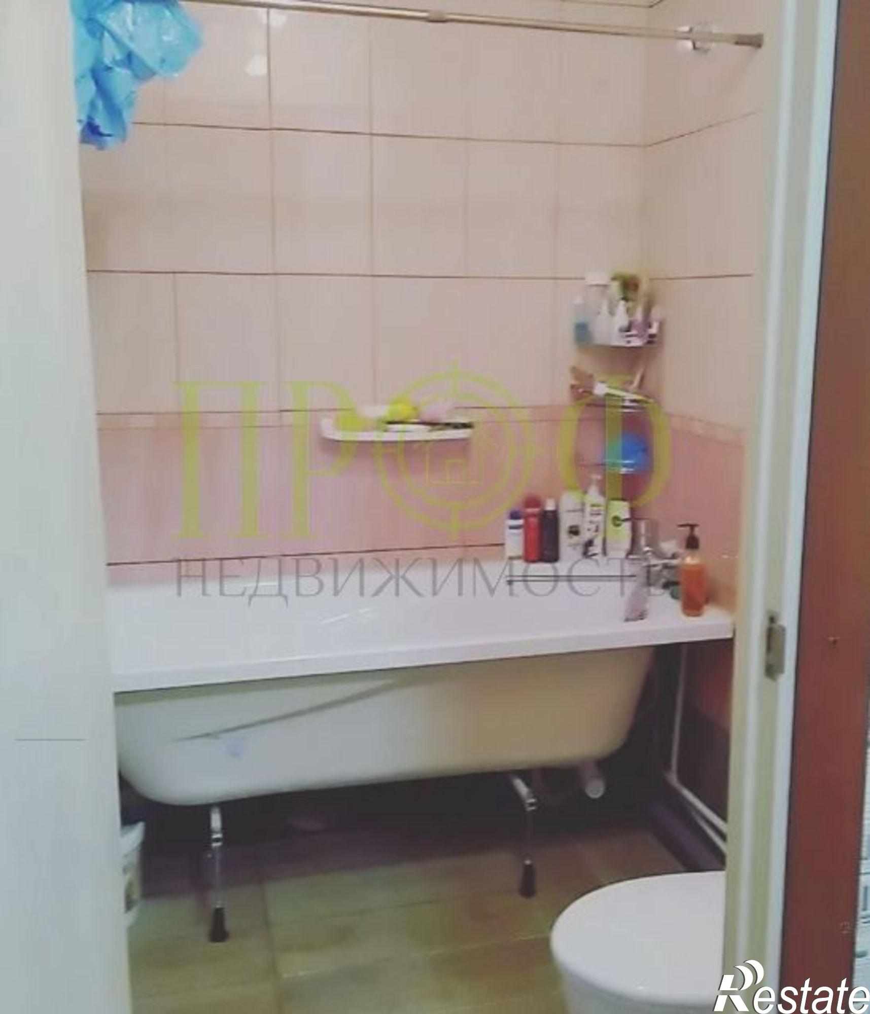 Купить квартиру за 2 100 000 рублей на ул. Леонова,7б