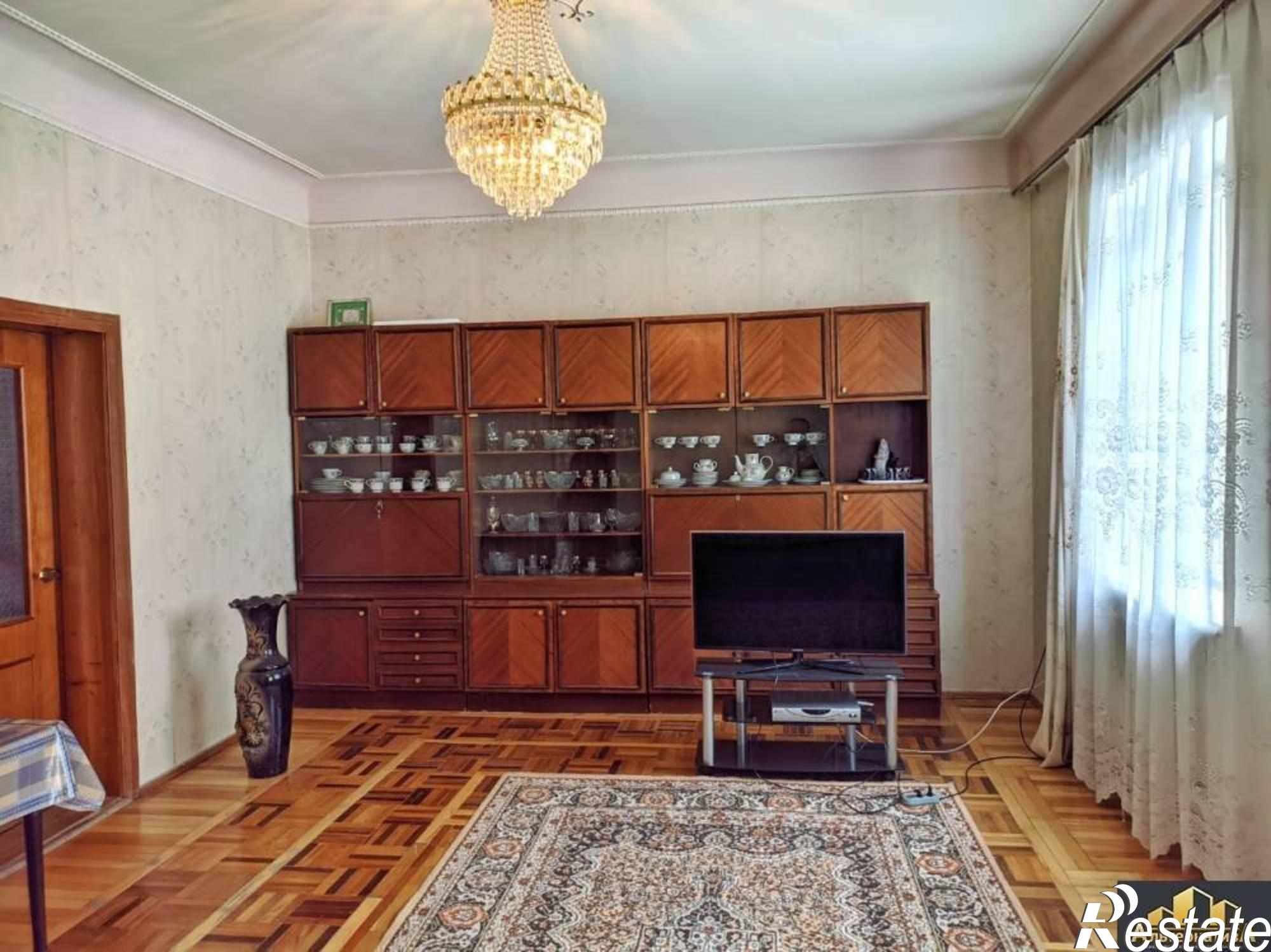 Купить дачу, дом, коттедж за 13 500 000 рублей на Суворова ул.