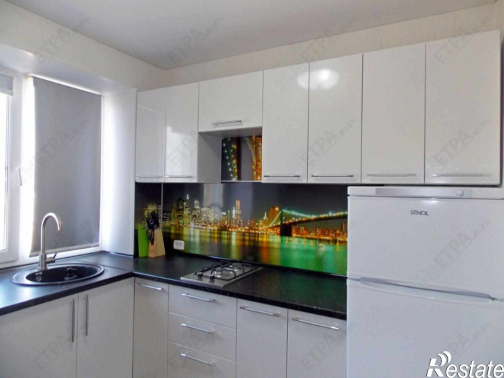 3-комн квартира Металлургов ш, 61